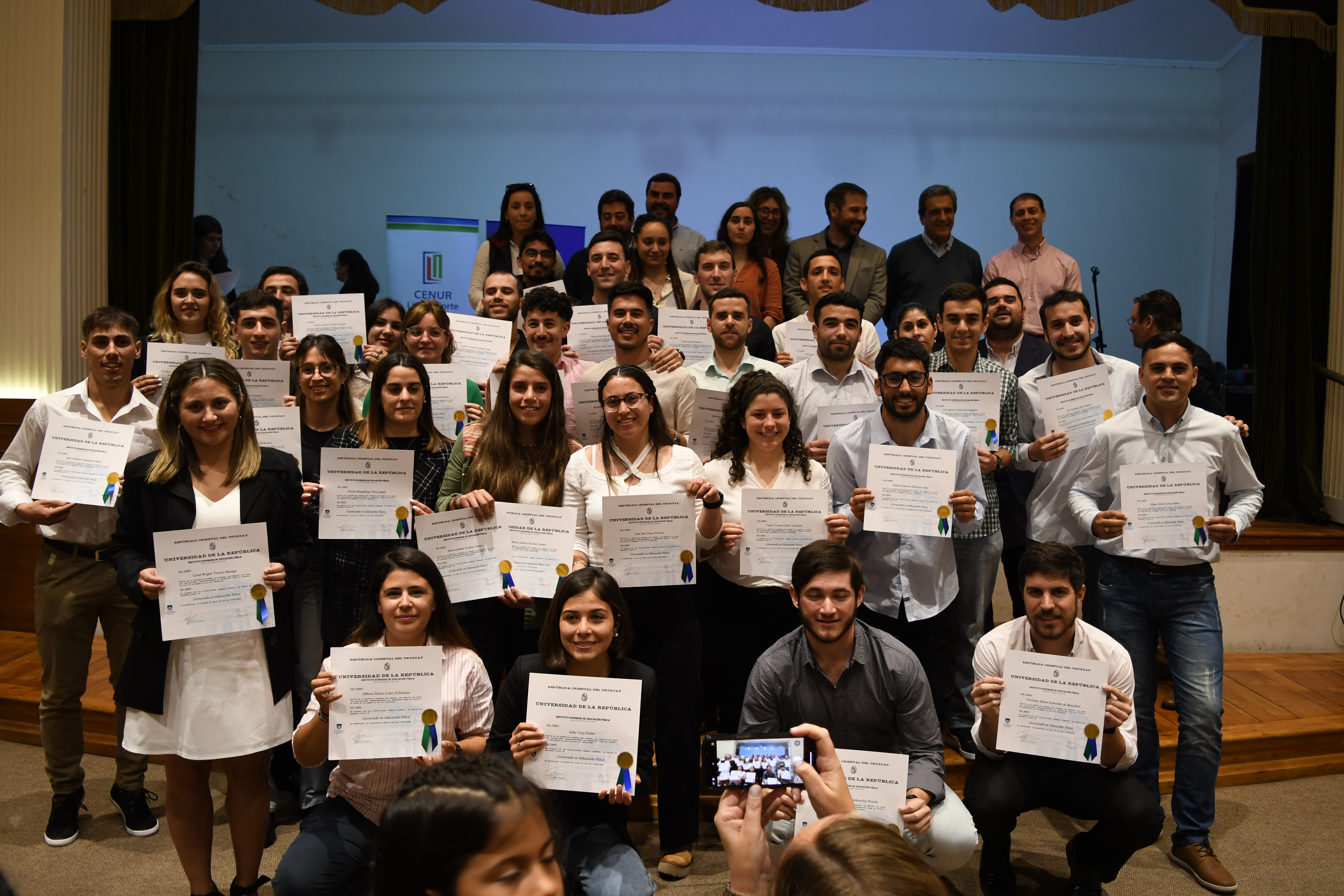 Entrega de Titulos isef DSC 1689