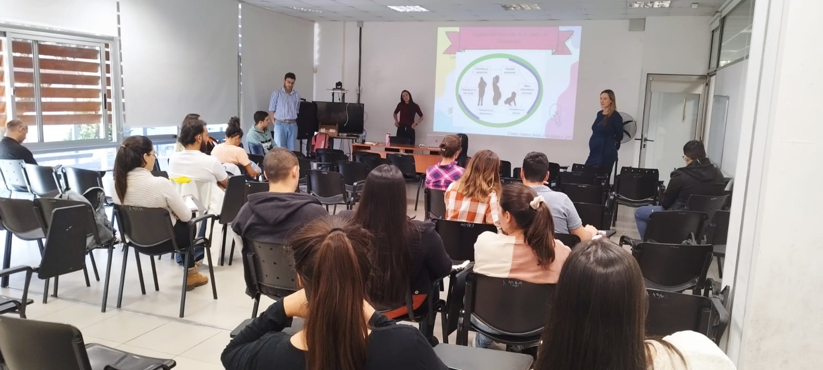 taller postura embarazadas2