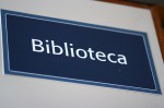 cartel biblioteca